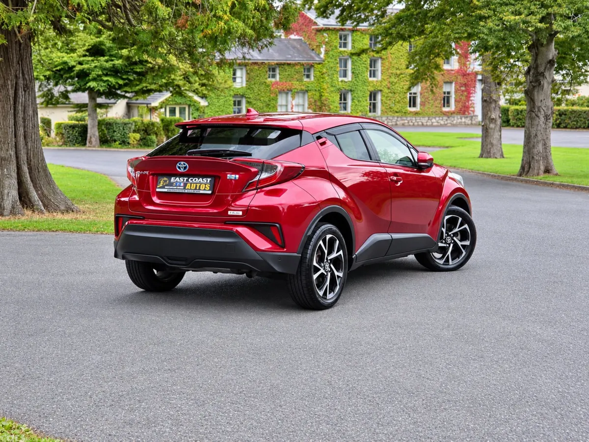 Toyota C-HR Hatchback, Petrol Hybrid, 2018, White
