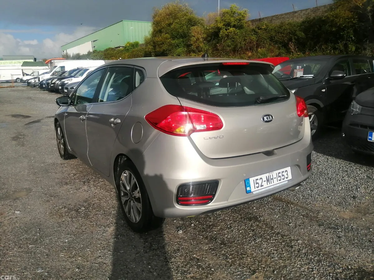Kia Ceed Hatchback, Diesel, 2015, Silver