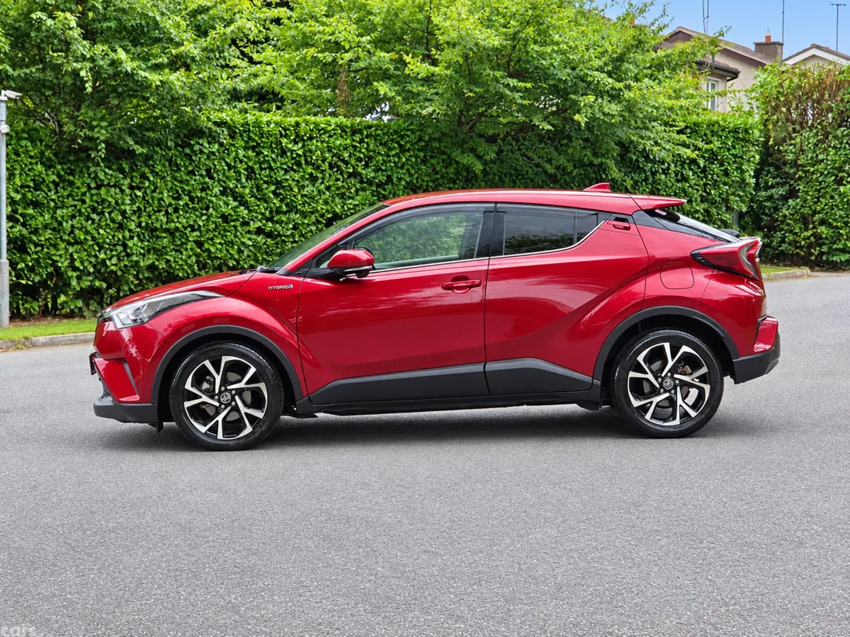 Toyota C-HR Hatchback, Petrol Hybrid, 2018, White