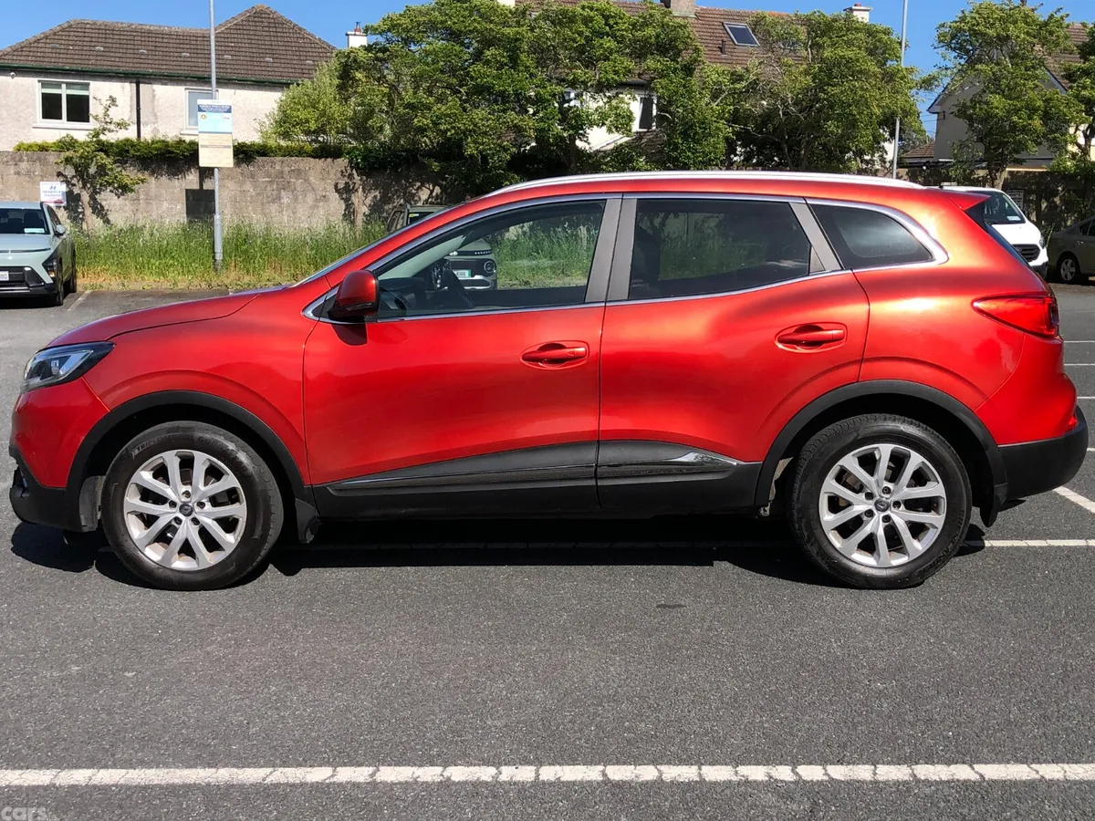 Renault Kadjar SUV, Diesel, 2016, Red
