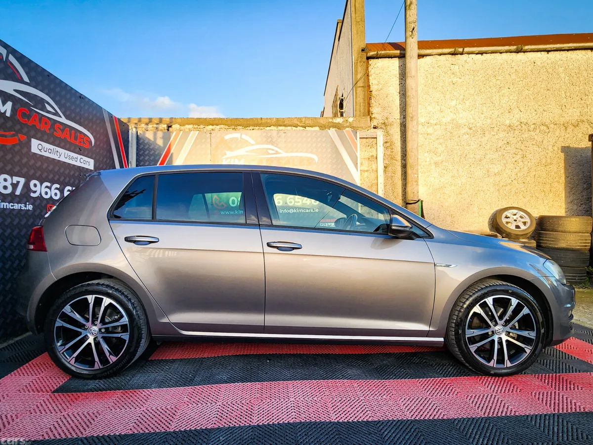 Volkswagen Golf Hatchback, Petrol, 2014, Grey