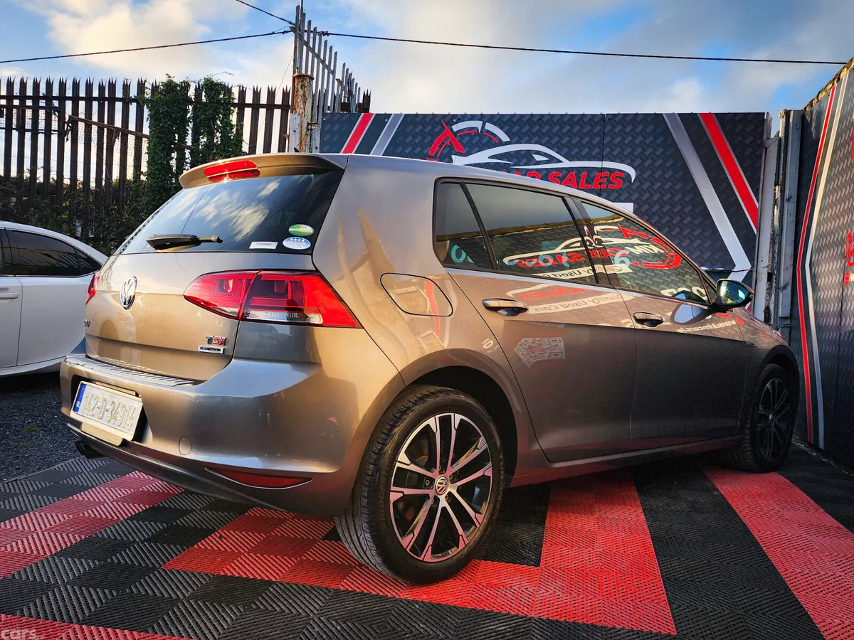 Volkswagen Golf Hatchback, Petrol, 2014, Grey
