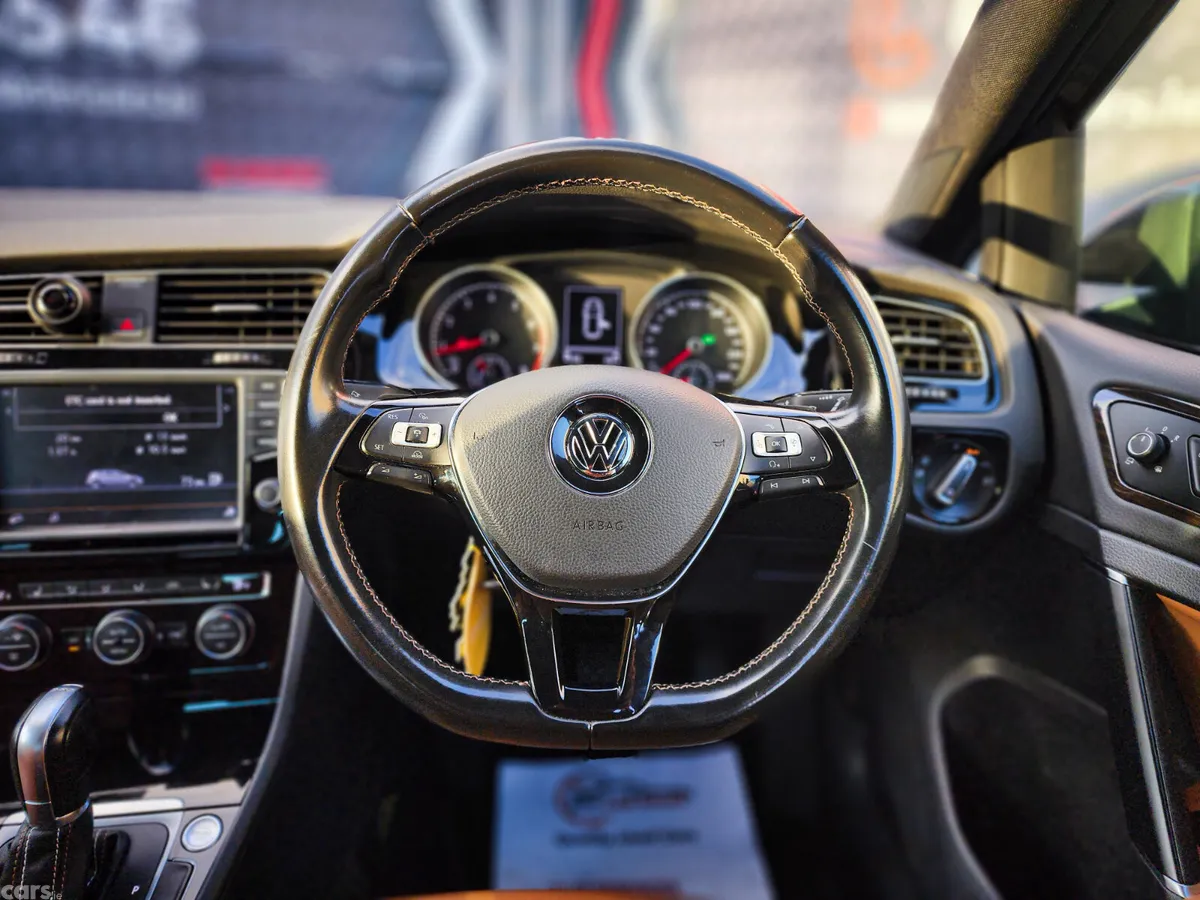 Volkswagen Golf Hatchback, Petrol, 2014, Grey