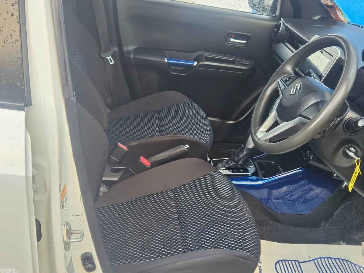 Suzuki Ignis Hatchback, Petrol, 2020, White