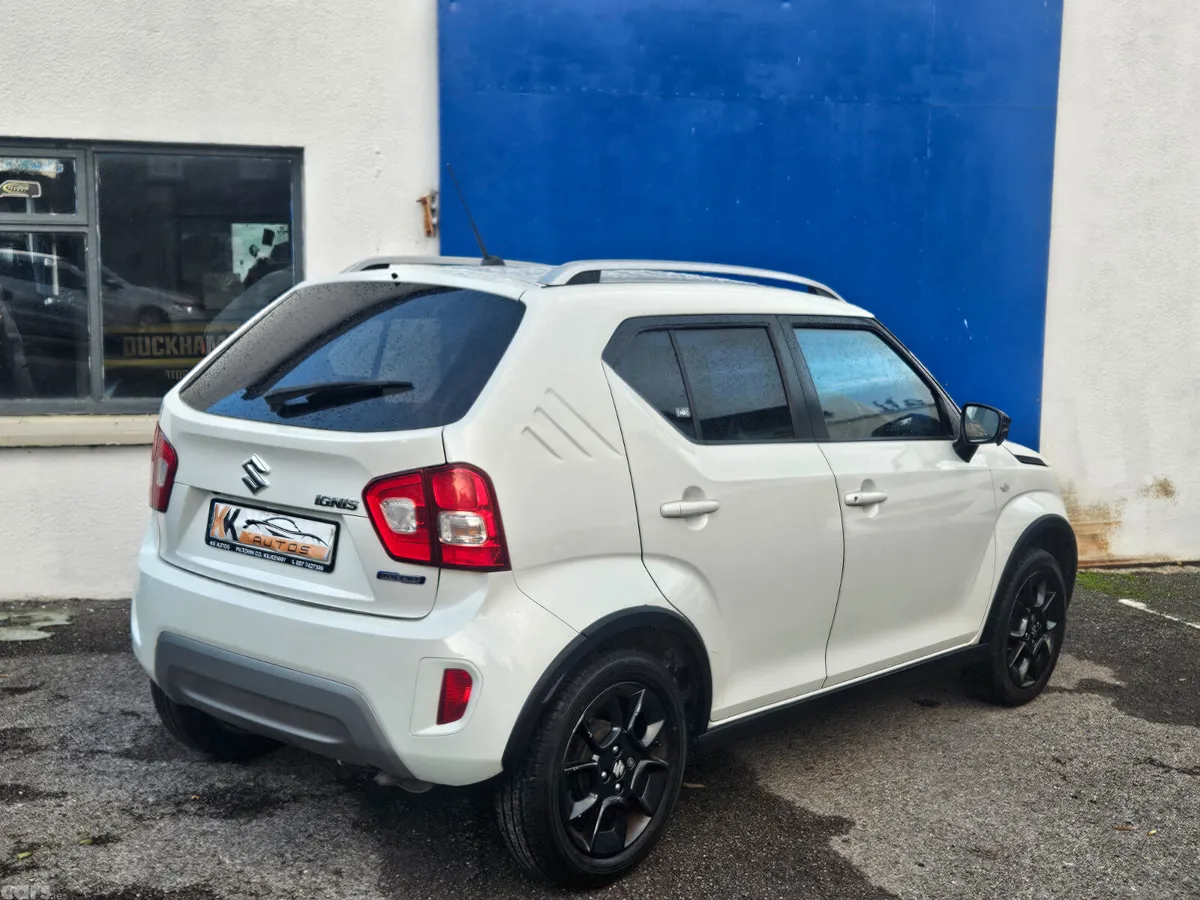 Suzuki Ignis Hatchback, Petrol, 2020, White