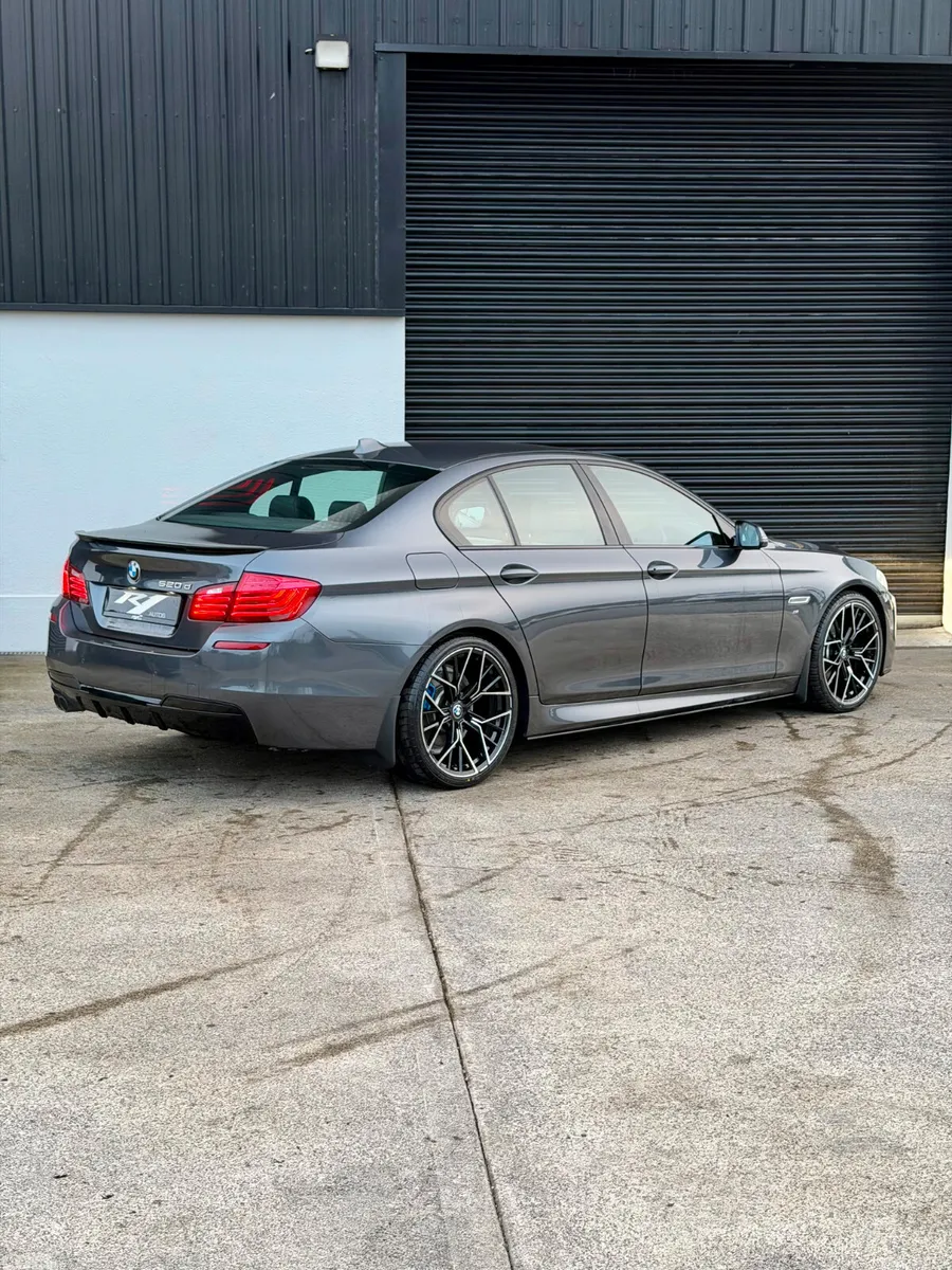 BMW 5-Series Saloon, Diesel, 2016, Grey