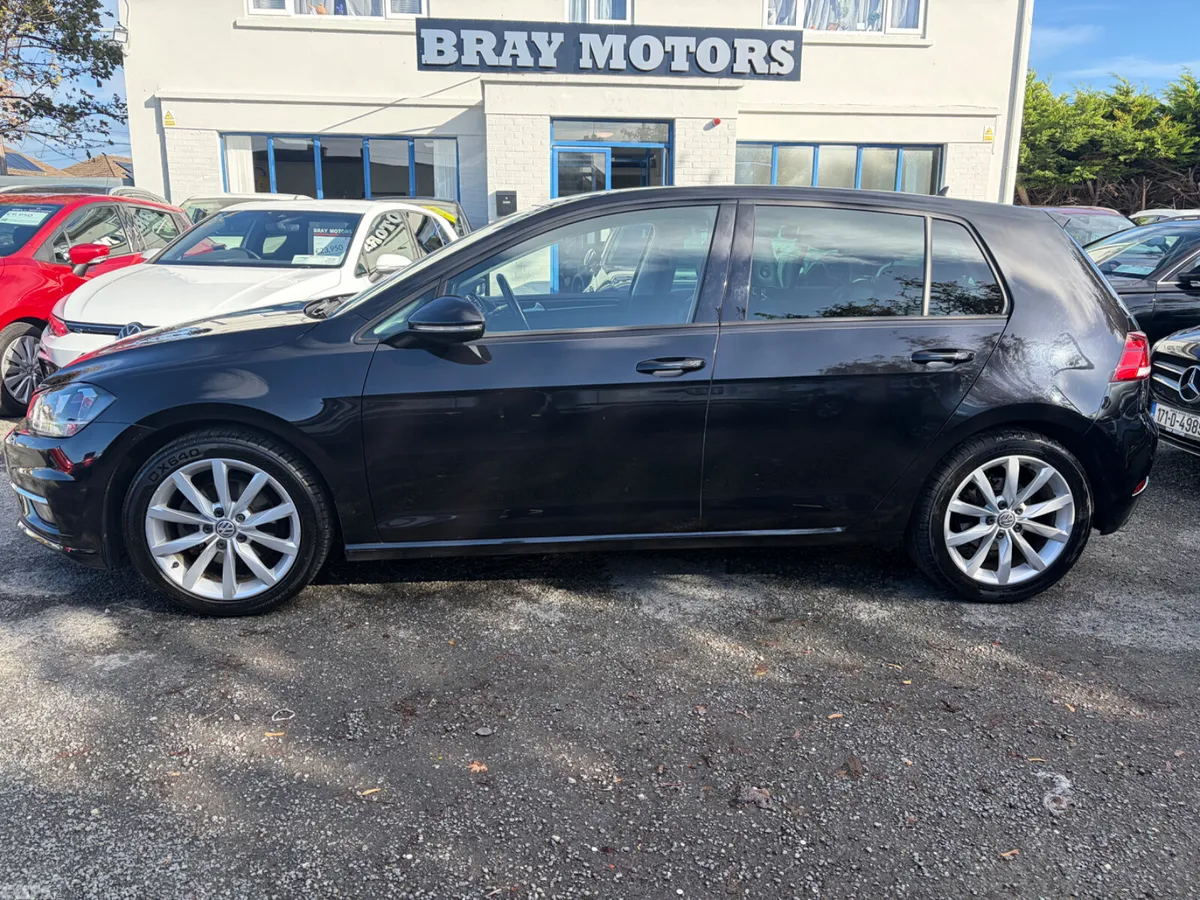 Volkswagen Golf Estate, Diesel, 2019, Black