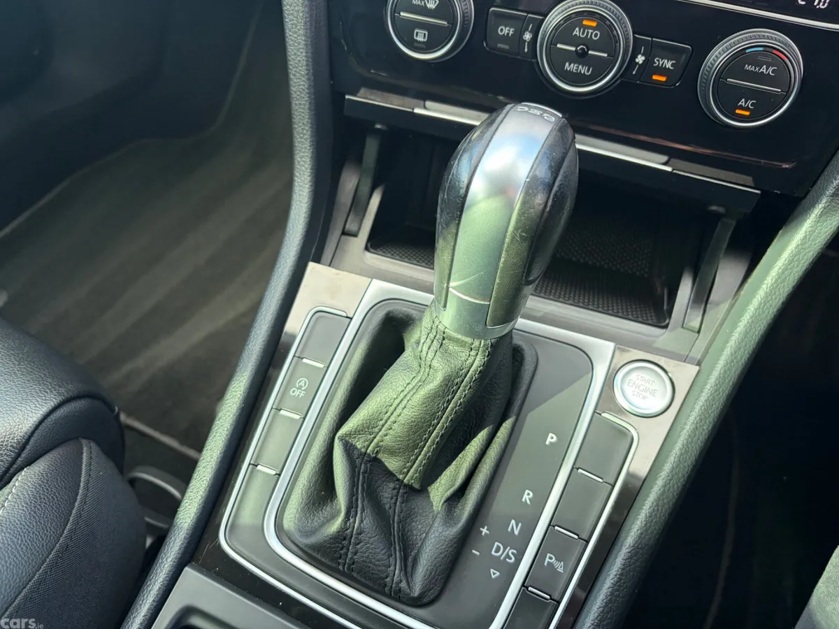 Volkswagen Golf Estate, Diesel, 2019, Black