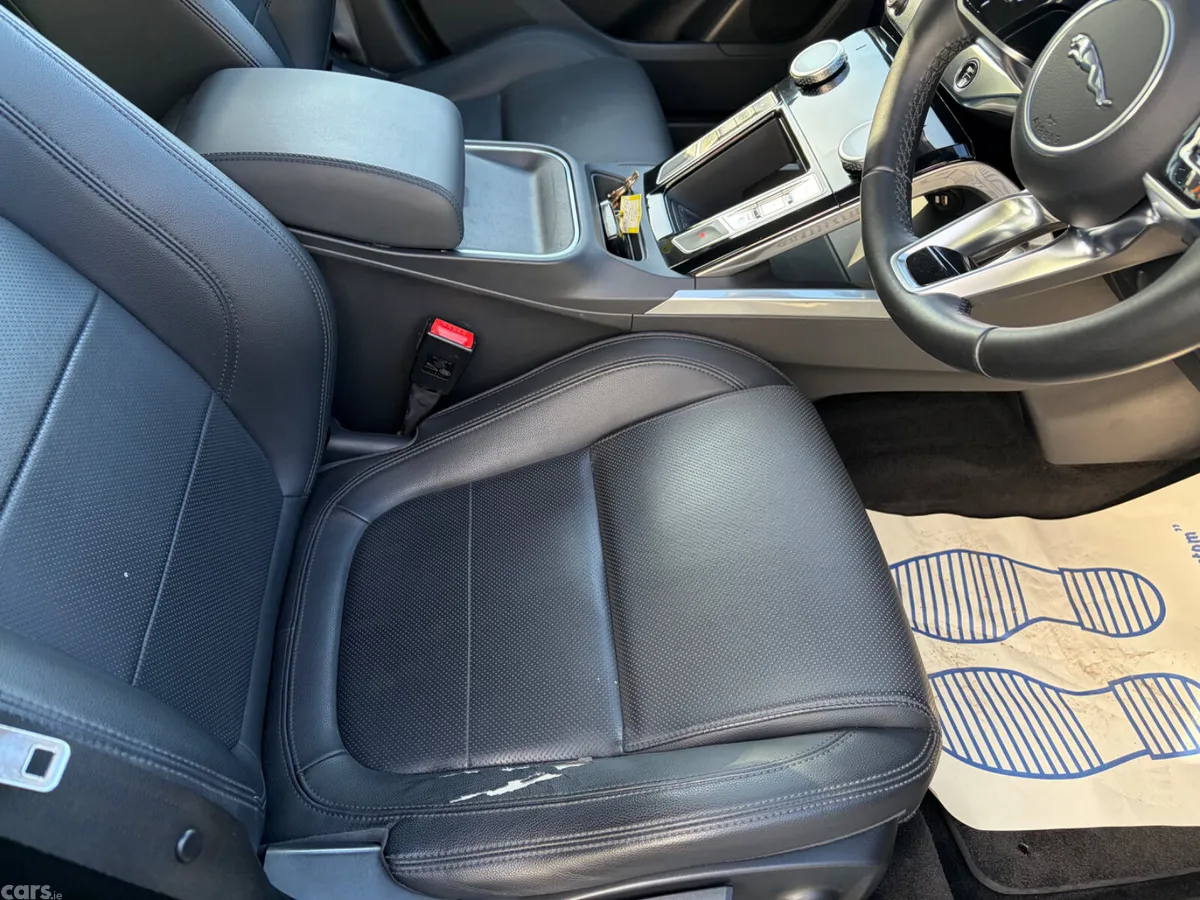 Jaguar I-Pace Hatchback, Electric, 2019, Black