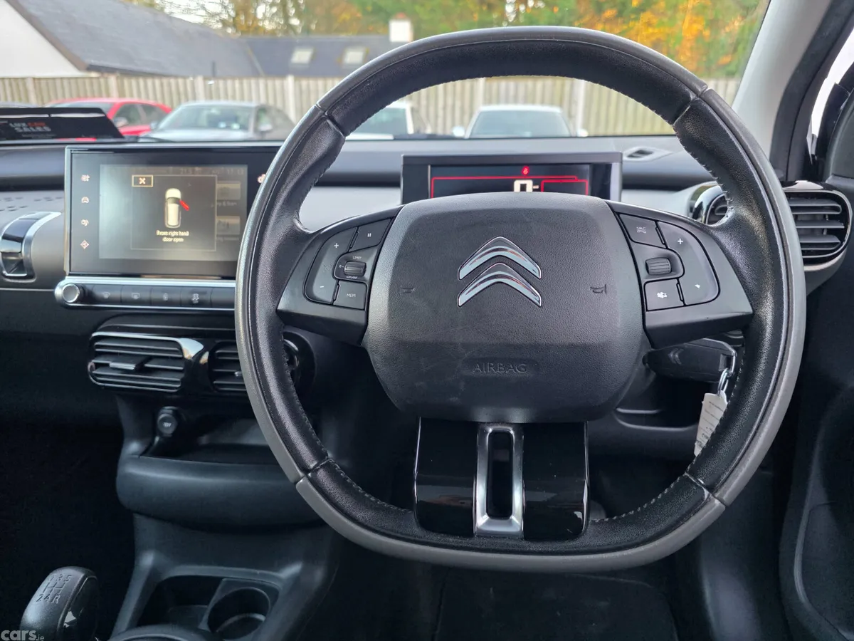 Citroen C4 Hatchback, Petrol, 2015, Grey