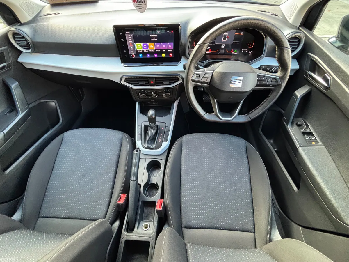 SEAT Arona SUV, Petrol, 2024, Grey