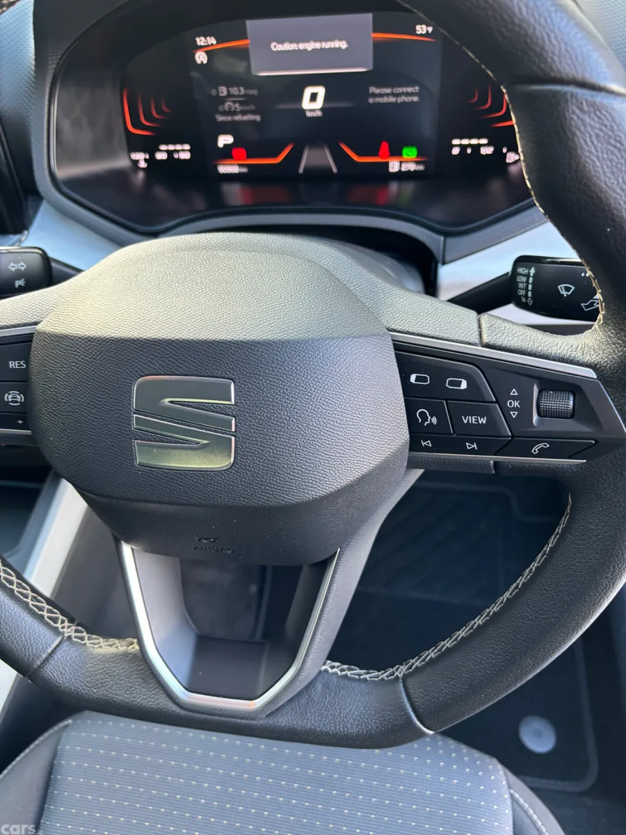 SEAT Arona SUV, Petrol, 2024, Grey