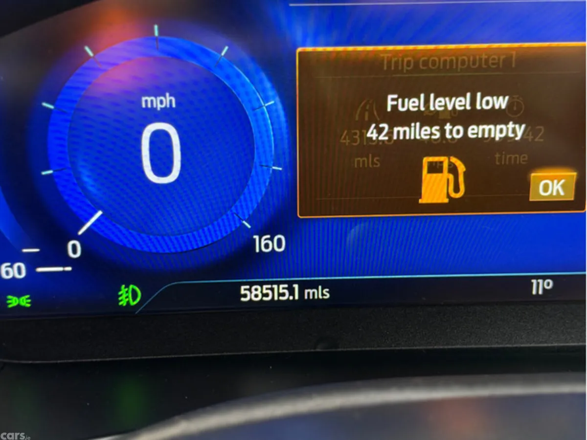 Ford Focus Hatchback, Diesel, 2021, Red