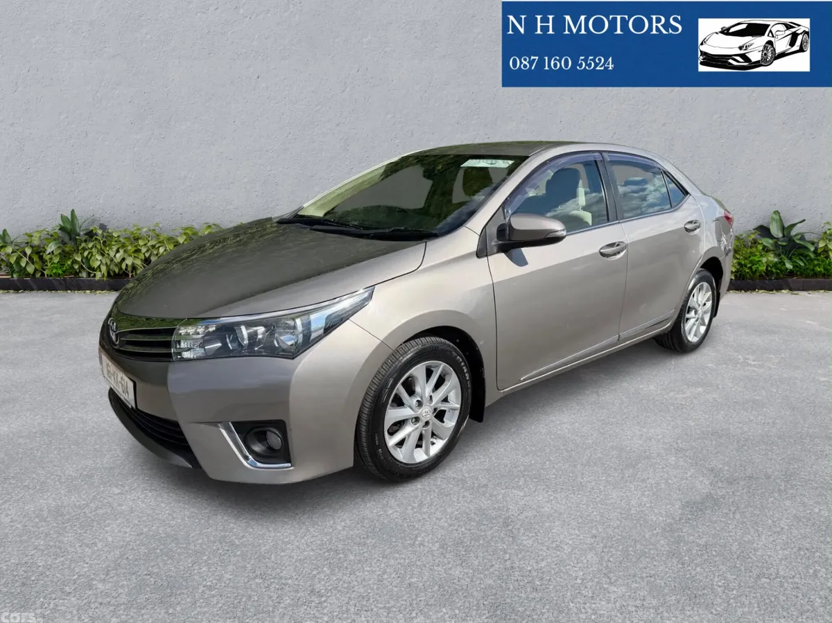Toyota Corolla Saloon, Diesel, 2016, Grey