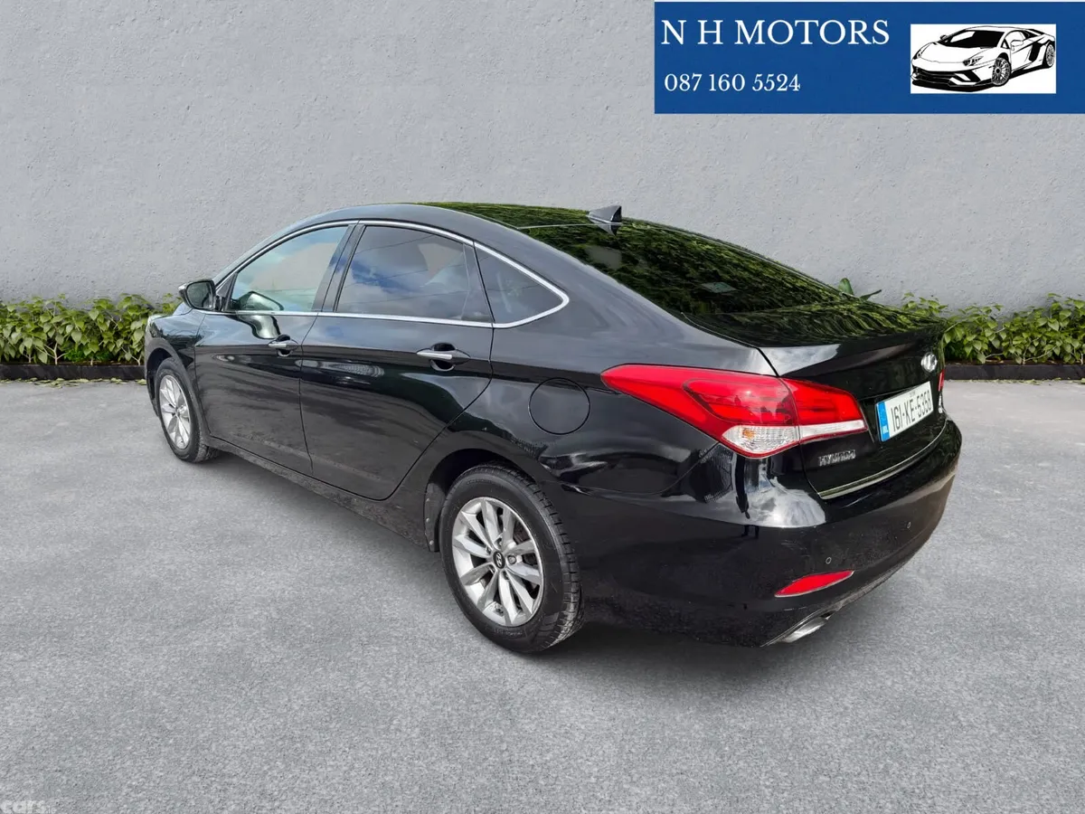 Hyundai i40 Saloon, Diesel, 2016, Black