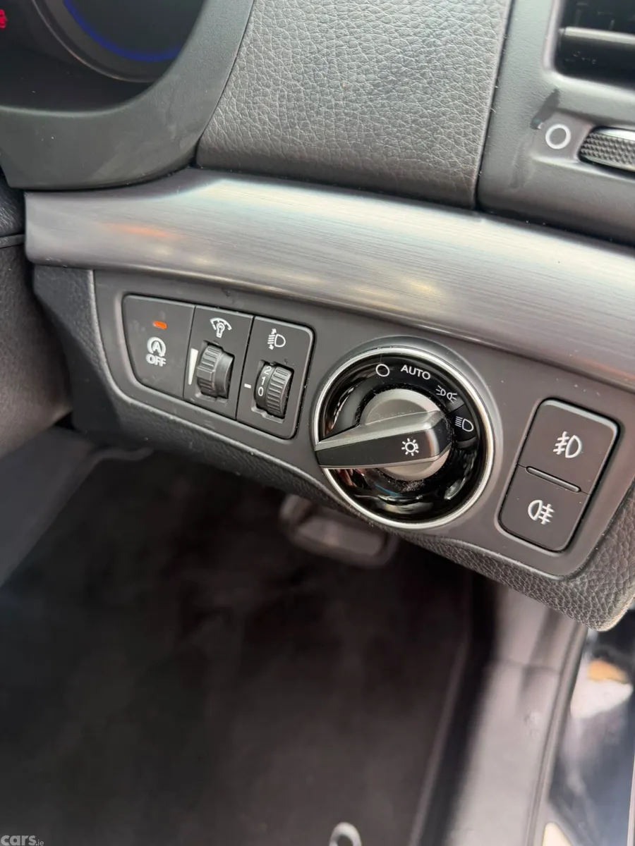Hyundai i40 Saloon, Diesel, 2016, Black