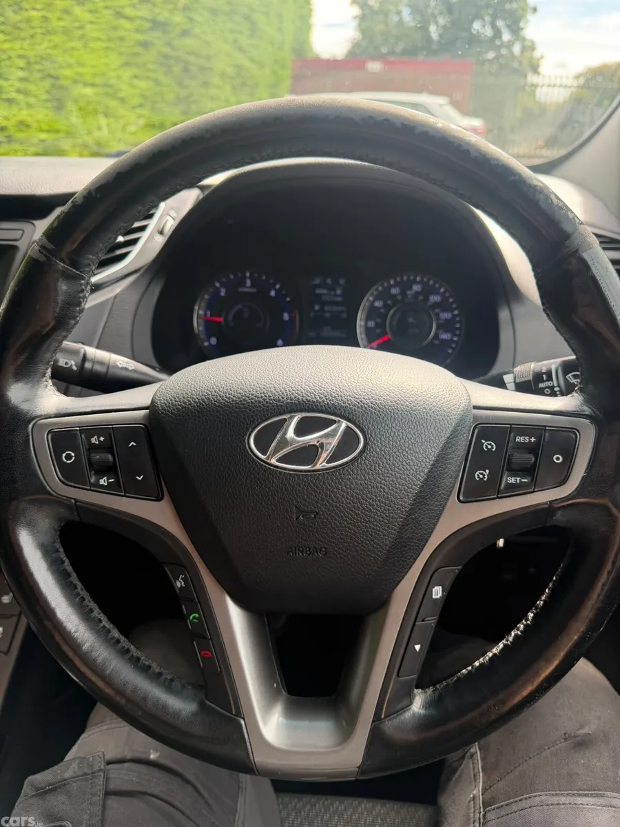 Hyundai i40 Saloon, Diesel, 2016, Black