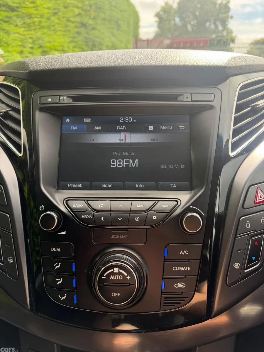 Hyundai i40 Saloon, Diesel, 2016, Black