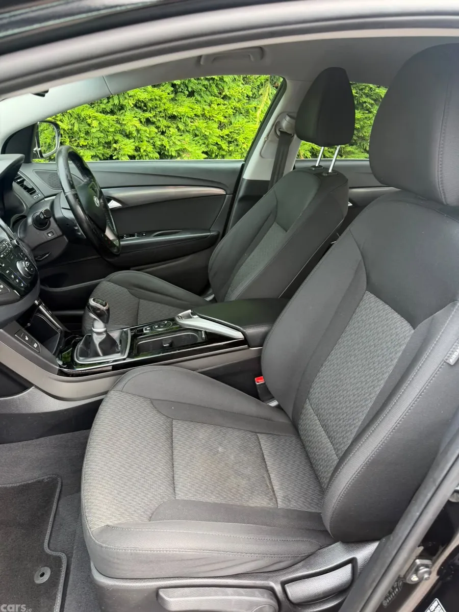 Hyundai i40 Saloon, Diesel, 2016, Black