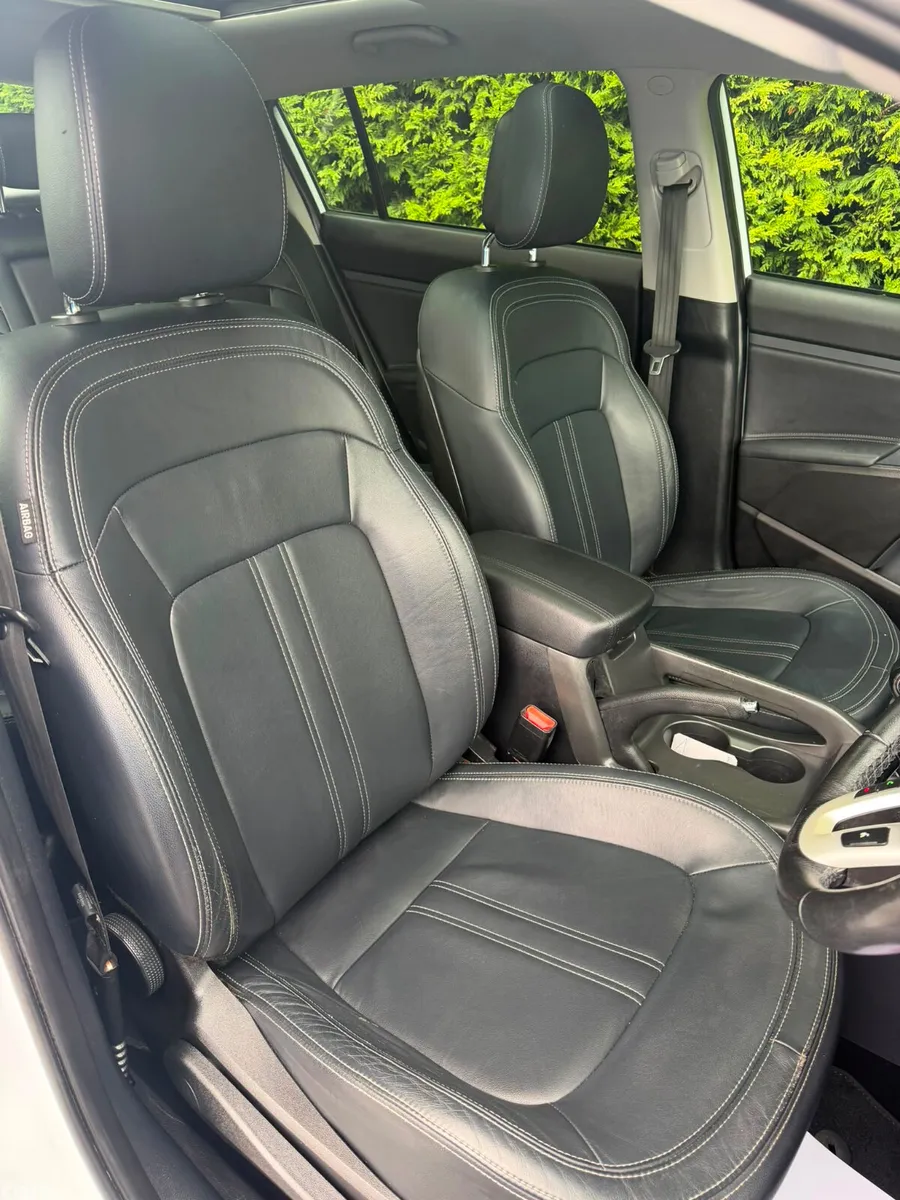 Kia Sportage SUV, Diesel, 2014, White