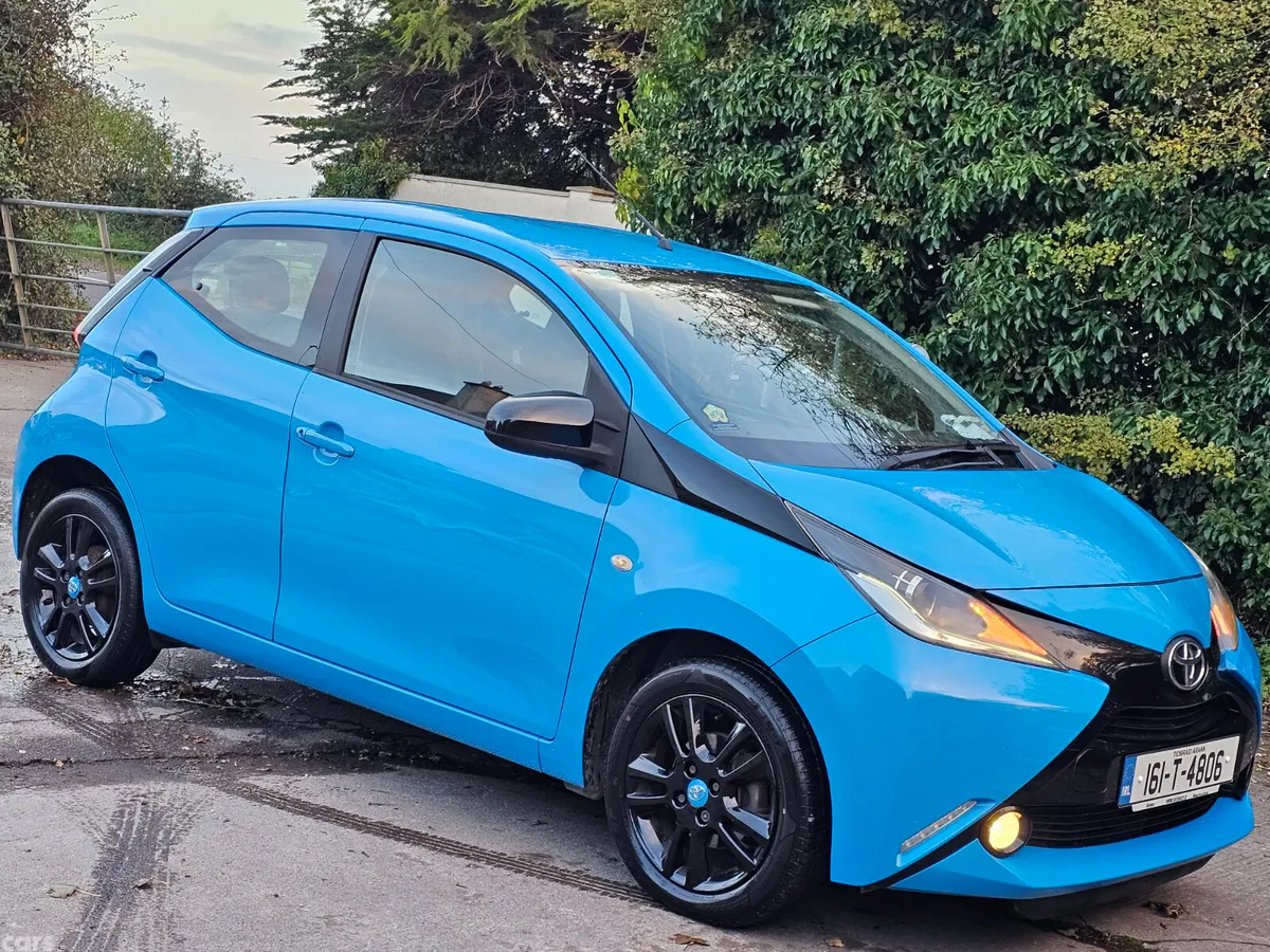Toyota Aygo Hatchback, Petrol, 2016, Blue