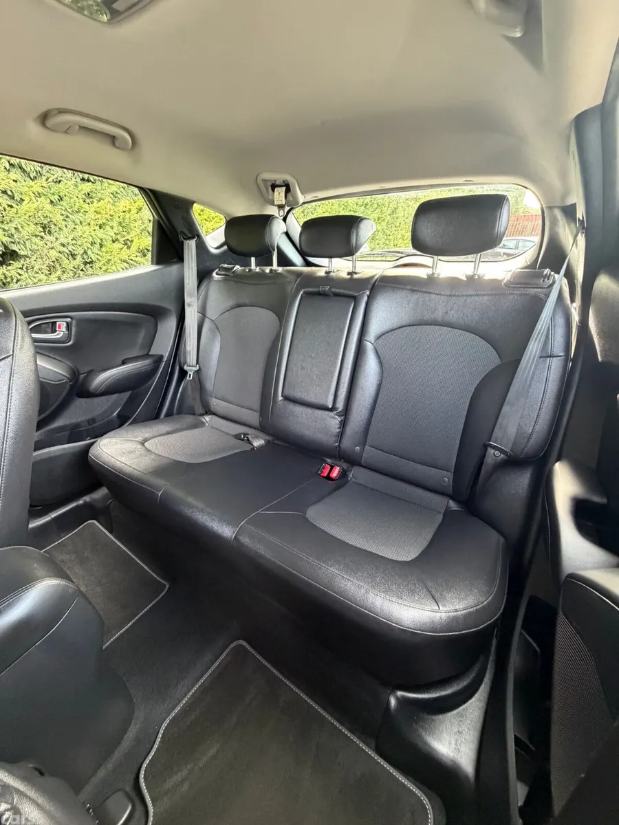 Hyundai ix35 SUV, Diesel, 2015, White