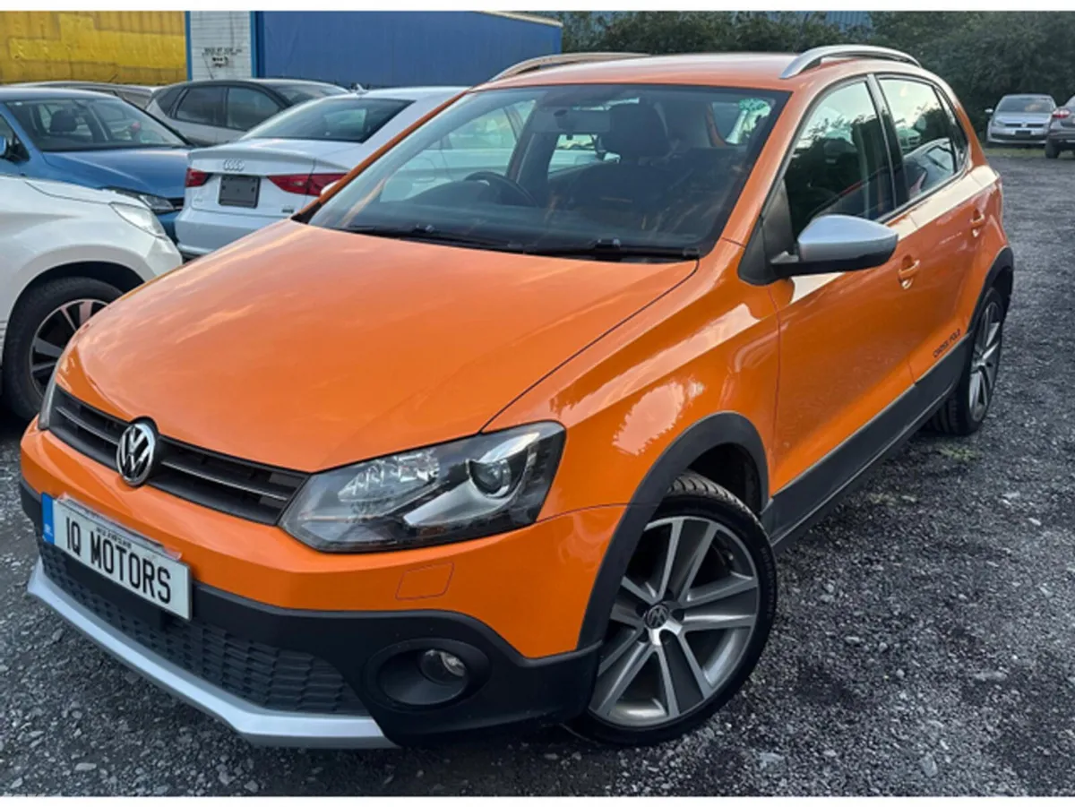 Volkswagen Polo Hatchback, Petrol, 2011, Orange