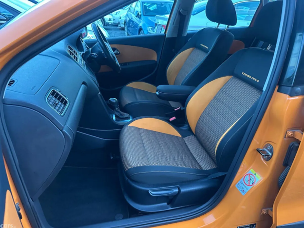 Volkswagen Polo Hatchback, Petrol, 2011, Orange