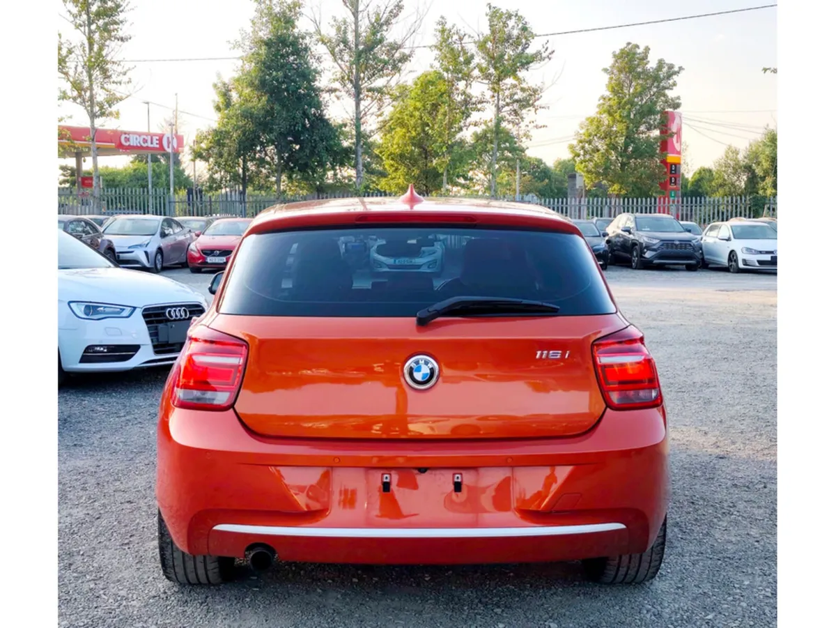 BMW 1-Series Hatchback, Petrol, 2014, Orange