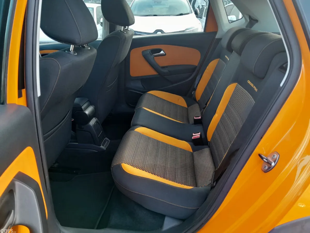 Volkswagen Polo Hatchback, Petrol, 2011, Orange