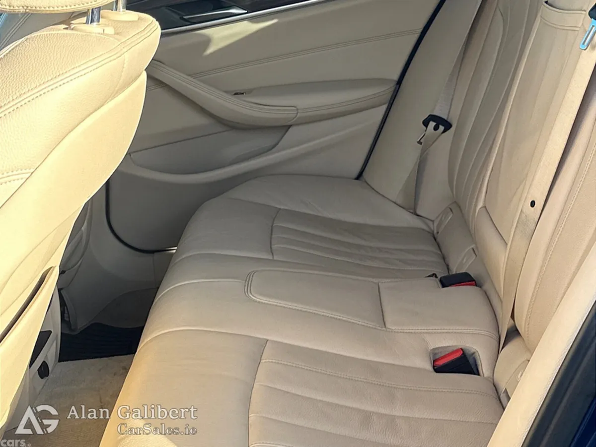 BMW 5-Series Saloon, Diesel, 2018, Blue