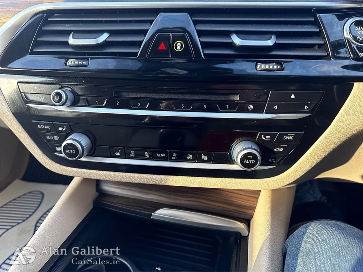 BMW 5-Series Saloon, Diesel, 2018, Blue