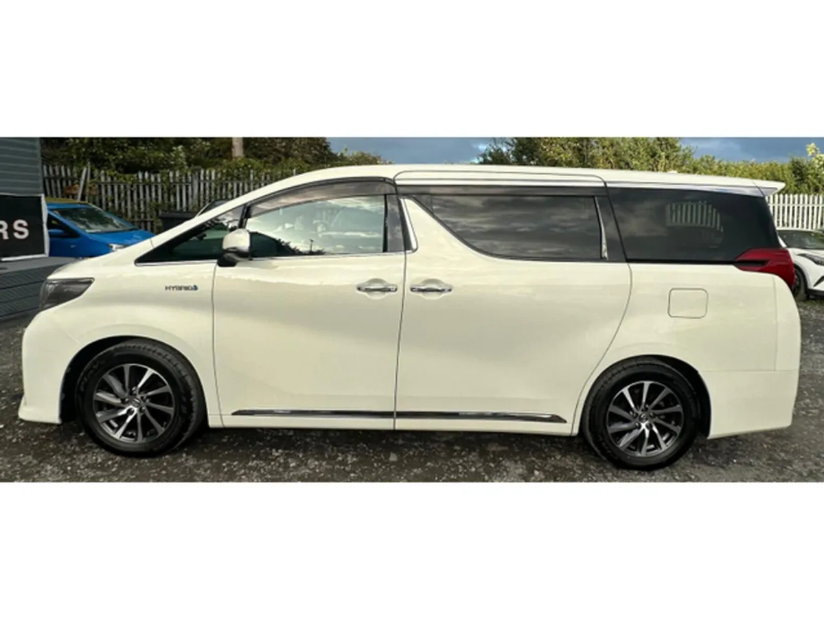 Toyota Alphard MPV, Petrol Hybrid, 2015, White