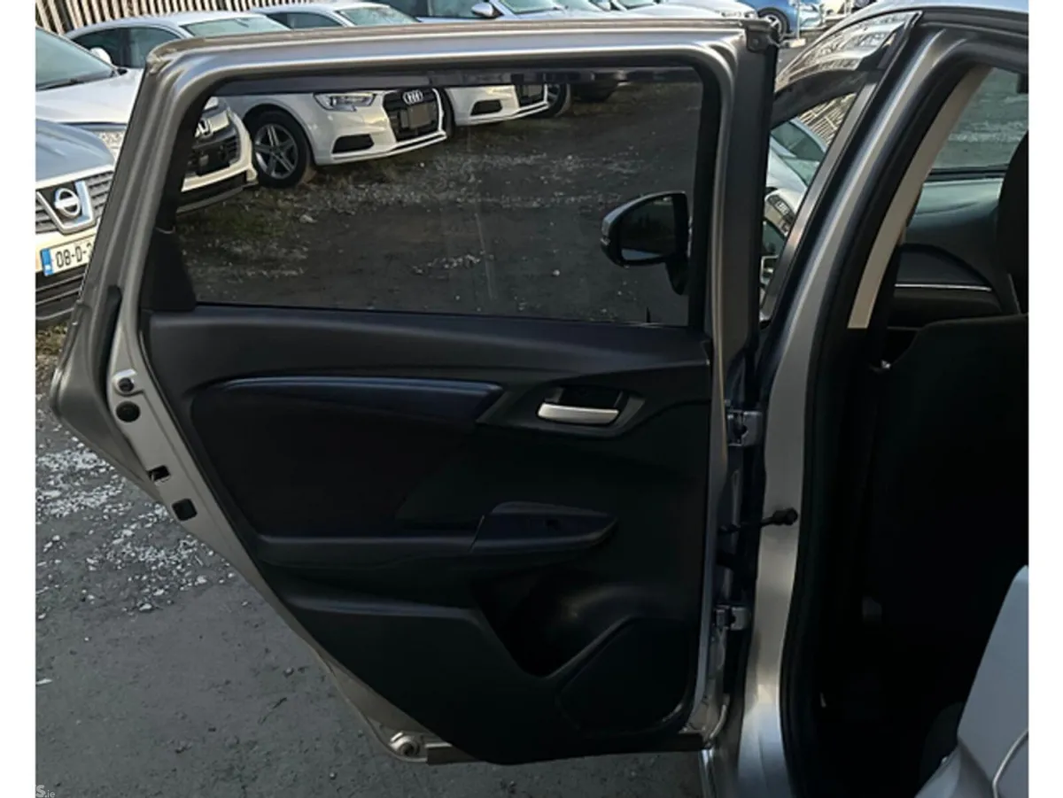 Honda Shuttle Estate, Petrol Hybrid, 2019, Silver