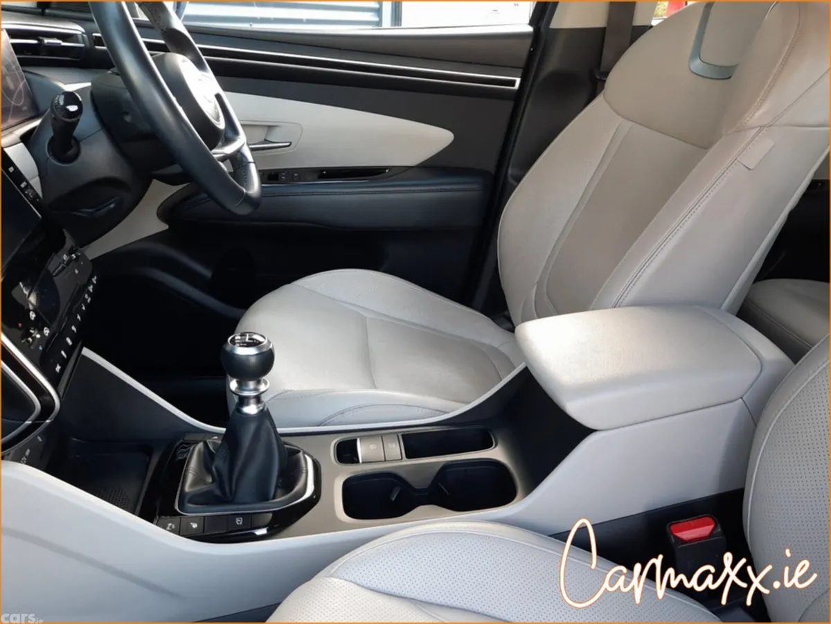 Hyundai Tucson MPV, Diesel, 2022, Black