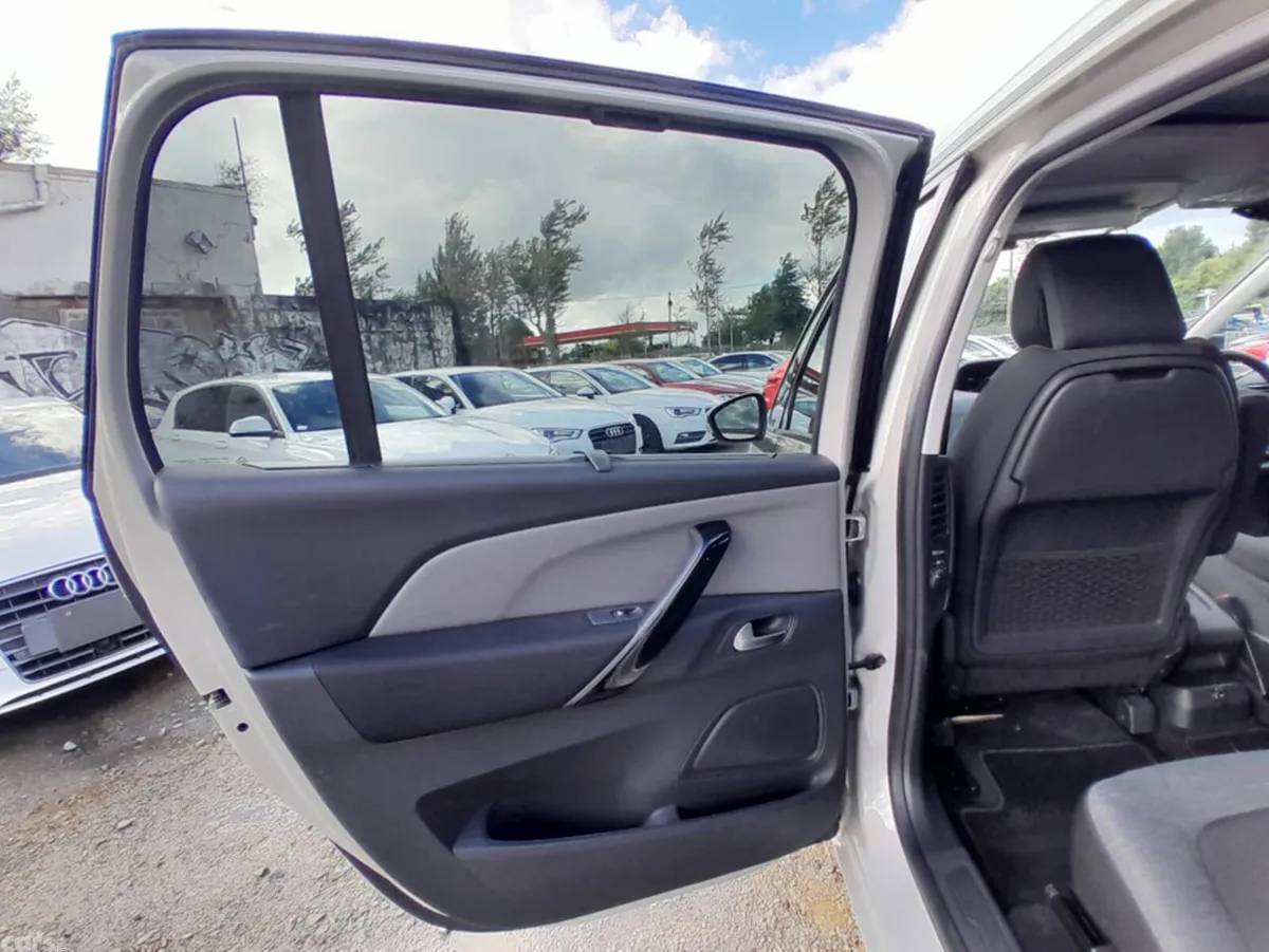 Citroen C4 Picasso MPV, Diesel, 2017, Beige