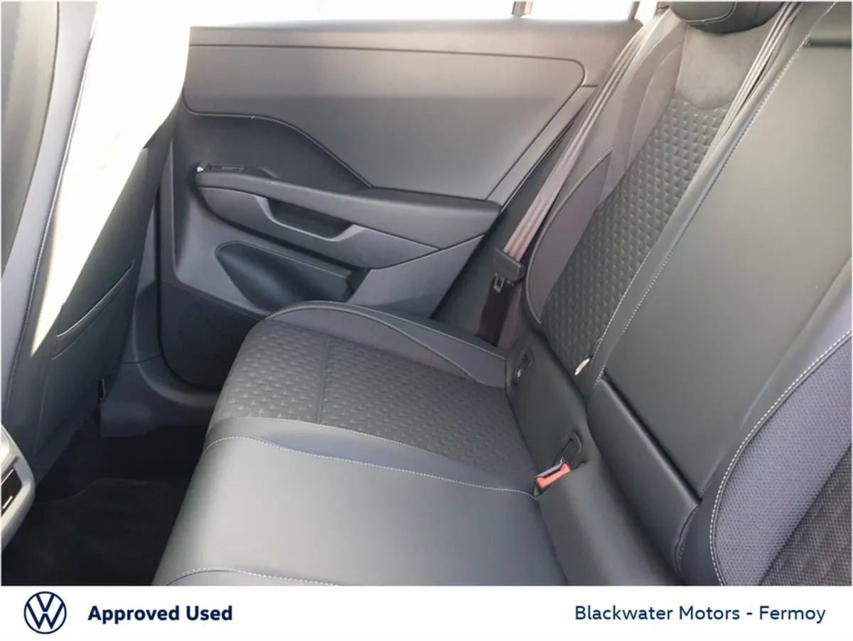 Volkswagen T-Roc Hatchback, Petrol, 2026, Black