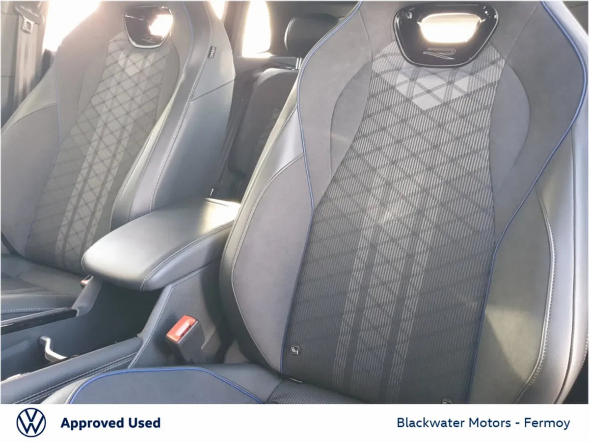 Volkswagen Tiguan Hatchback, Diesel, 2026, Black