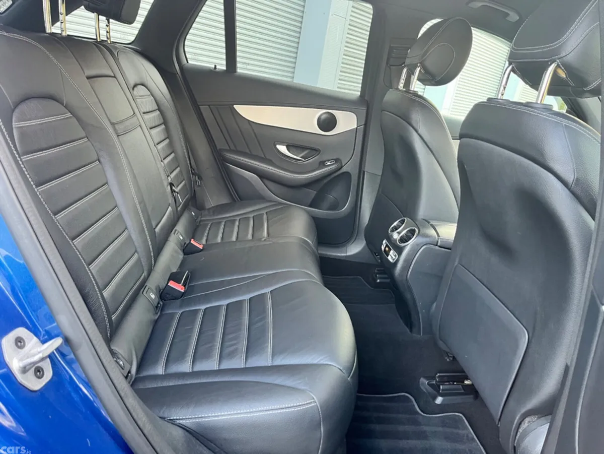 Mercedes-Benz GLC SUV, Petrol Plug-in Hybrid, 2022, Blue