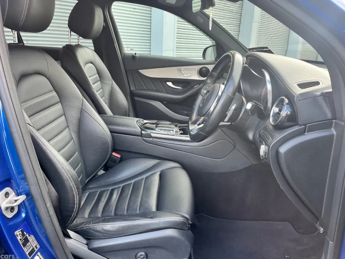 Mercedes-Benz GLC SUV, Petrol Plug-in Hybrid, 2022, Blue
