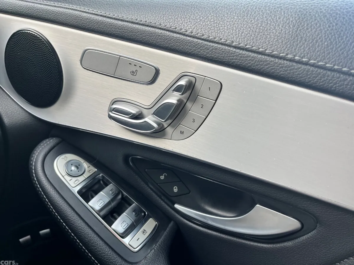 Mercedes-Benz GLC SUV, Petrol Plug-in Hybrid, 2022, Blue