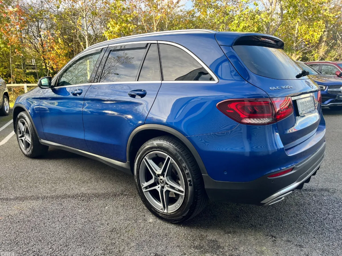 Mercedes-Benz GLC SUV, Petrol Plug-in Hybrid, 2022, Blue