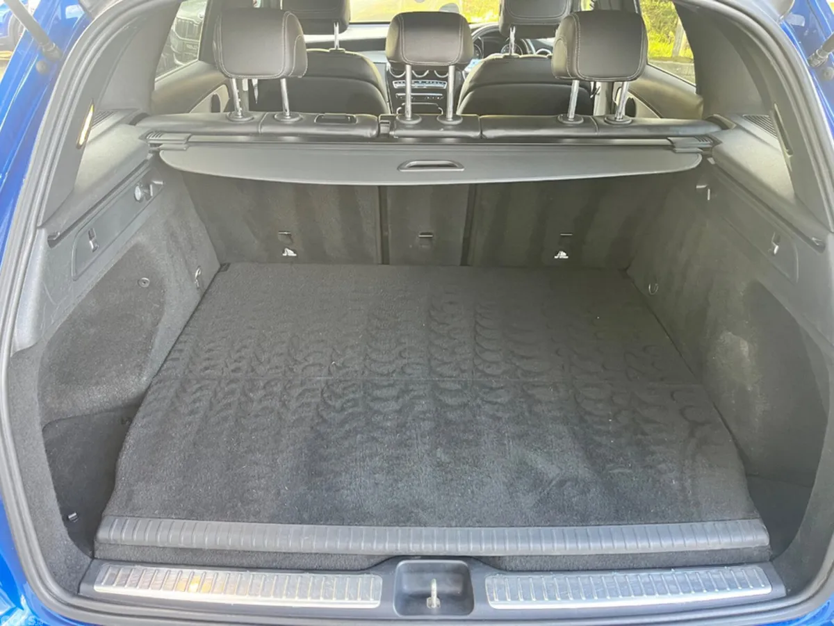 Mercedes-Benz GLC SUV, Petrol Plug-in Hybrid, 2022, Blue
