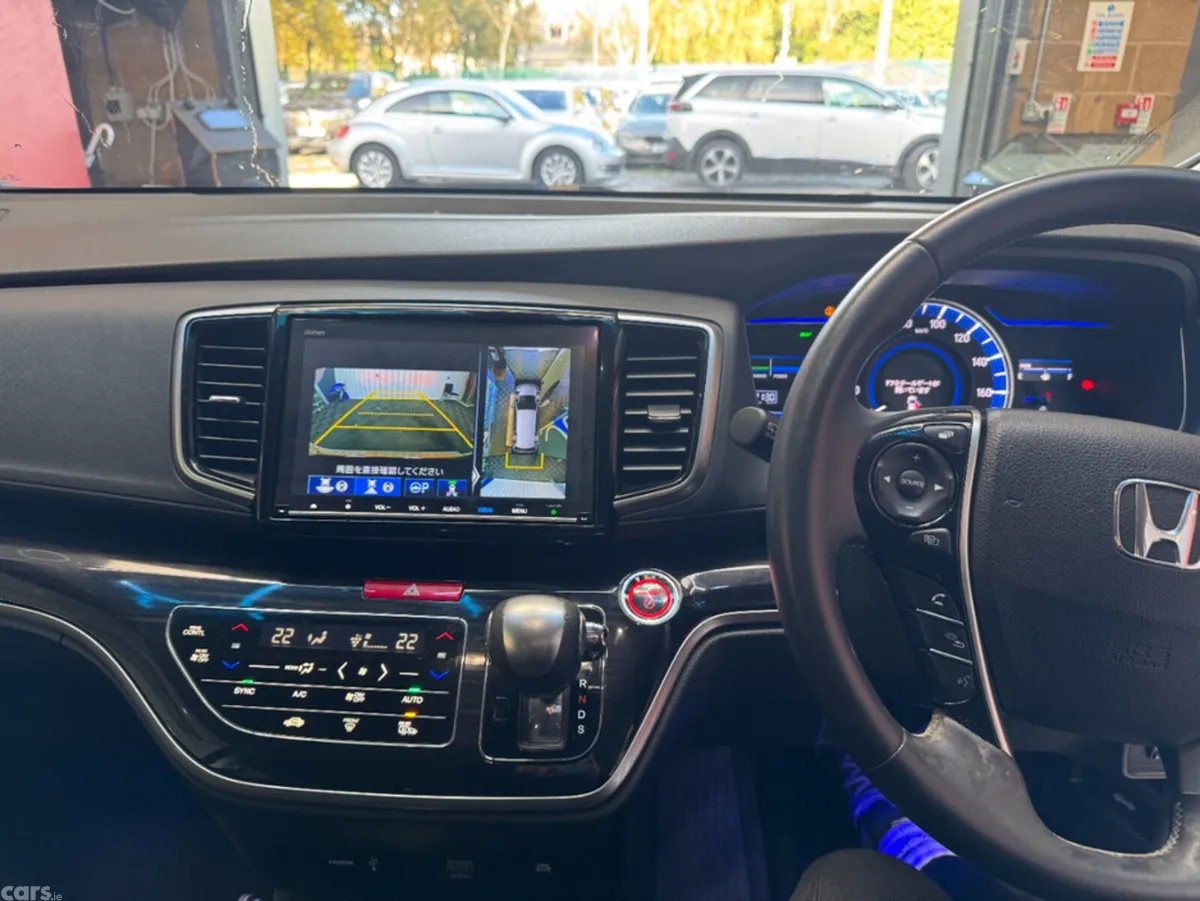 Honda Odyssey MPV, Petrol Hybrid, 2019, White