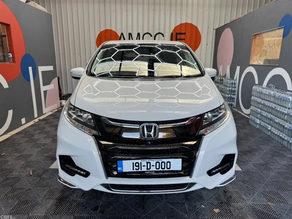 Honda Odyssey MPV, Petrol Hybrid, 2019, White