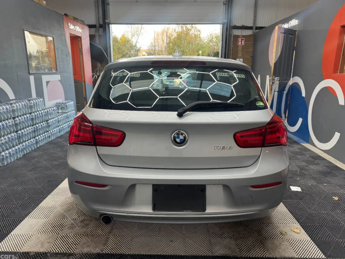 BMW 1-Series Hatchback, Diesel, 2016, Silver