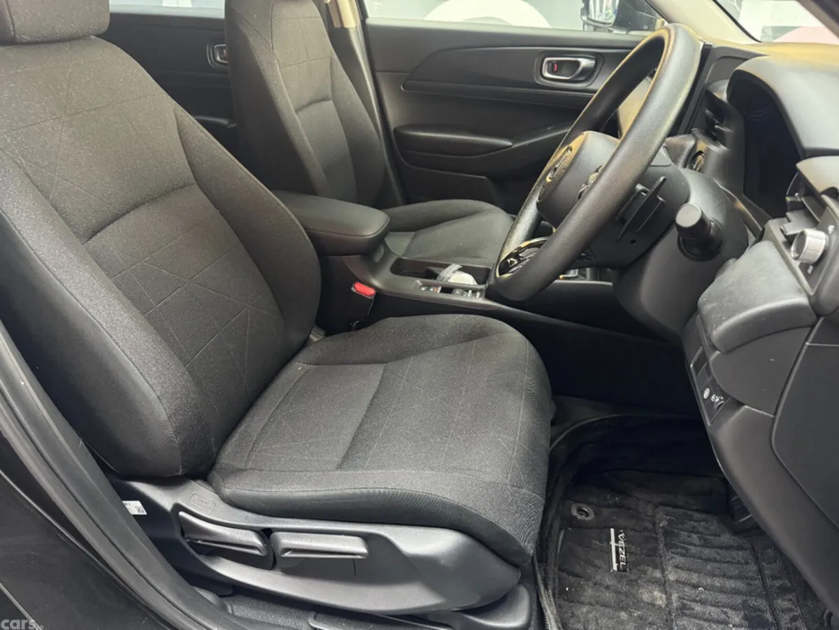 Honda Vezel SUV, Petrol Hybrid, 2021, Black