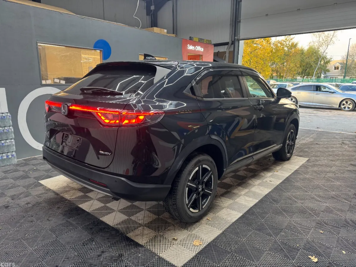 Honda Vezel SUV, Petrol Hybrid, 2021, Black