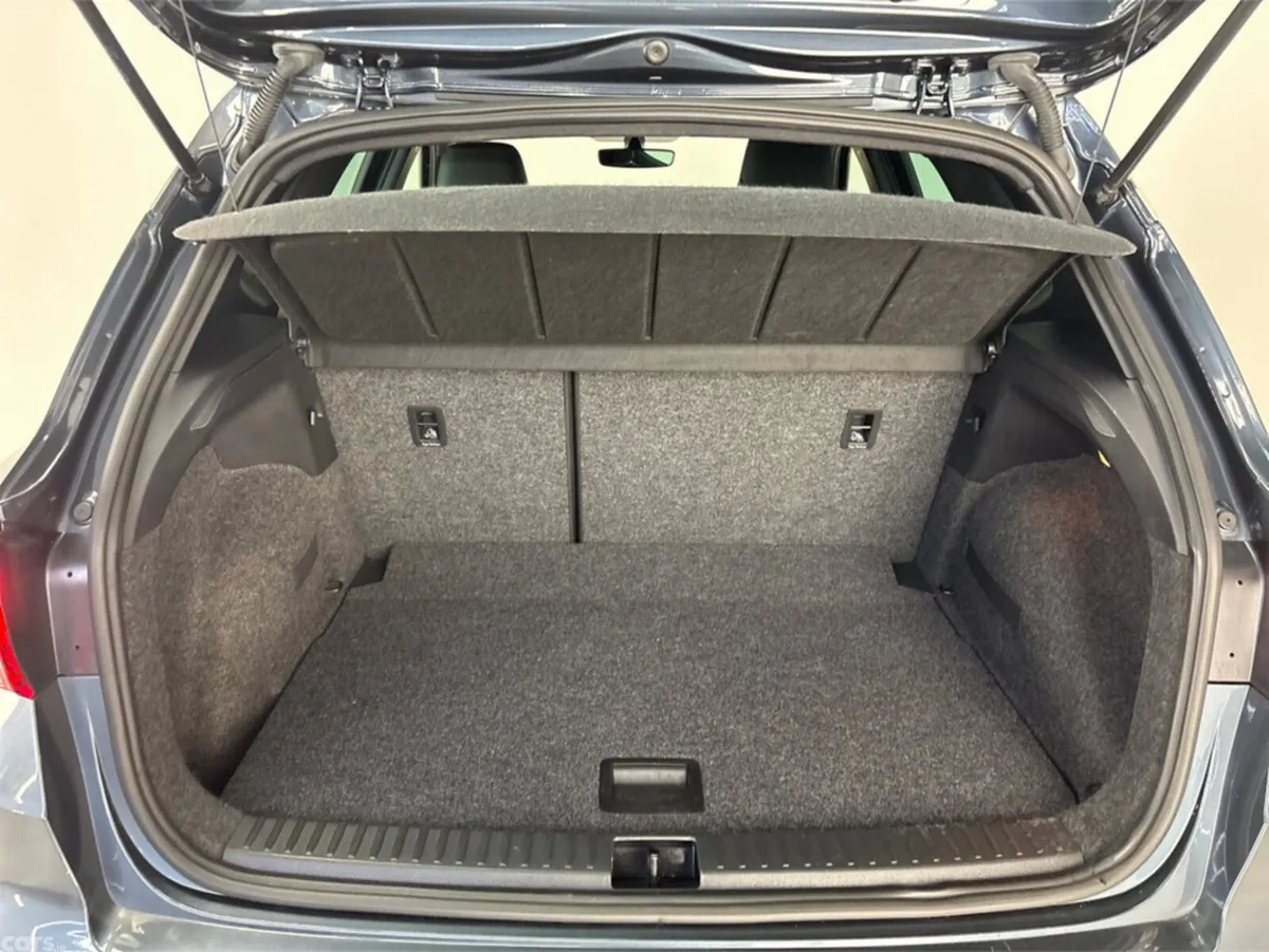 SEAT Arona Hatchback, Petrol, 2021, Grey