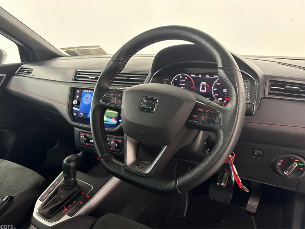 SEAT Arona Hatchback, Petrol, 2021, Grey